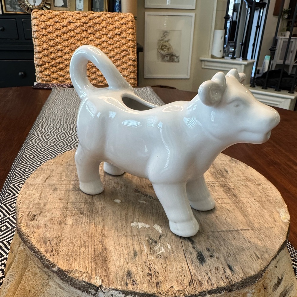 ❤️BOGO*
Ceramic Cow Creamer - White